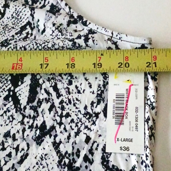 NEW Worthington Black Mesh Python Print Top - Picture 10 of 11